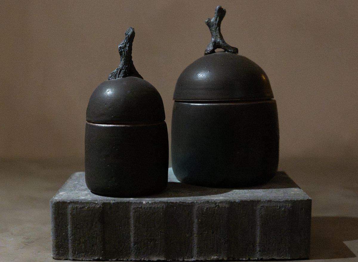 Tall Stoneware Lidded Jar, Semi-Matte Black – 10 cm