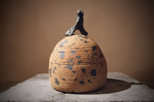 Lidded Jar – Wood-Inspired – 12 cm