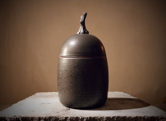 Stoneware Lidded Jar, Matte Black, Large – 14 cm