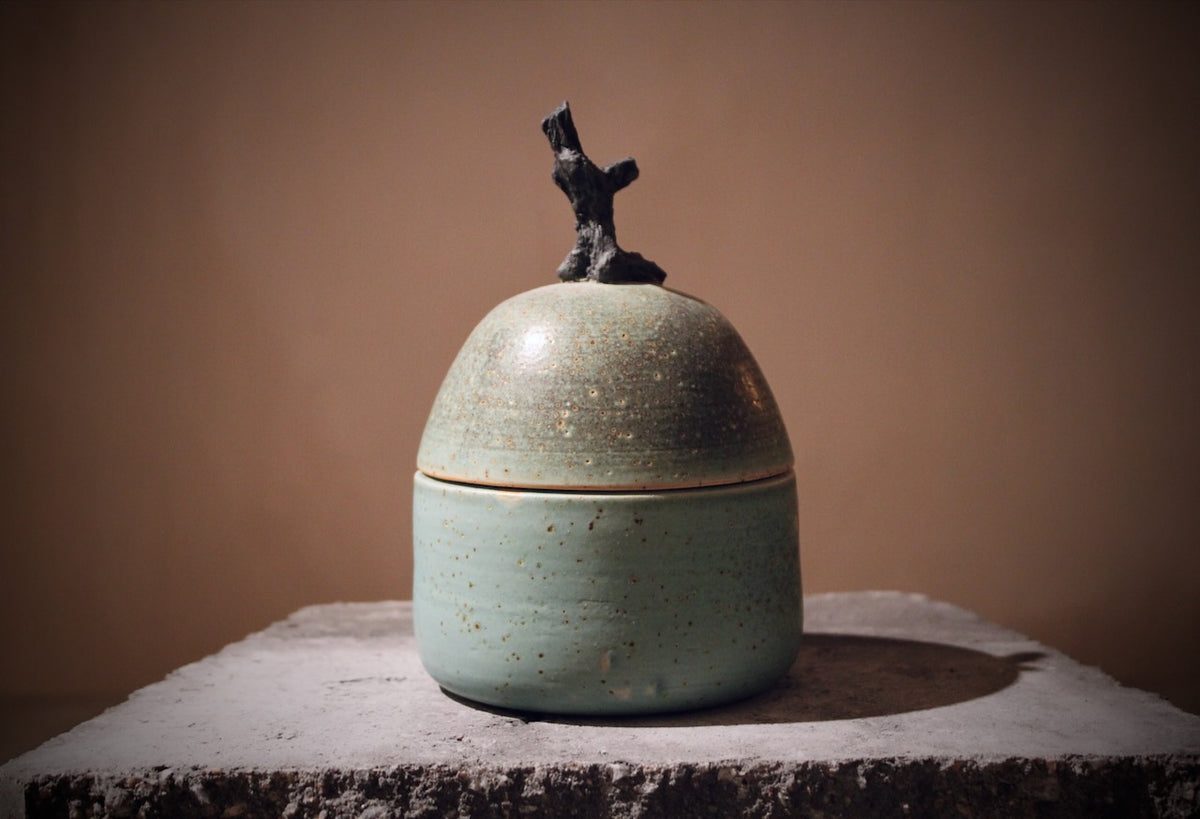 Stoneware Lidded Jar, Copper Green – Large, 12 cm