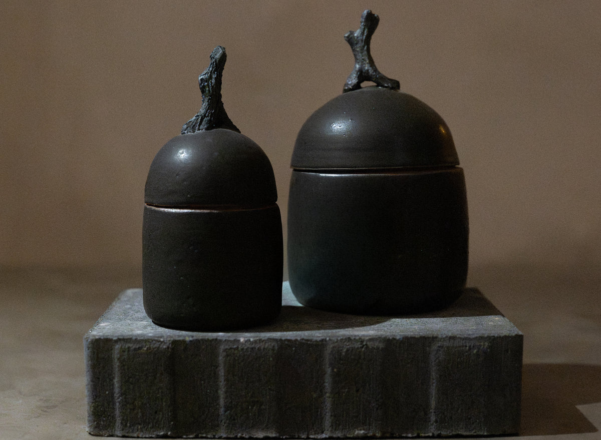 Stoneware Lidded Jar, Matte Black, Large – 14 cm