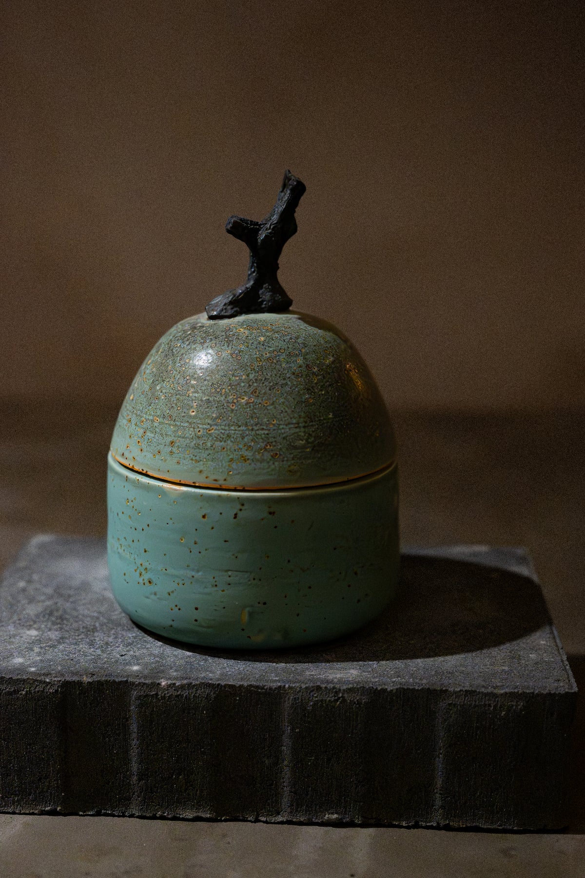 Stoneware Lidded Jar, Copper Green – Large, 12 cm
