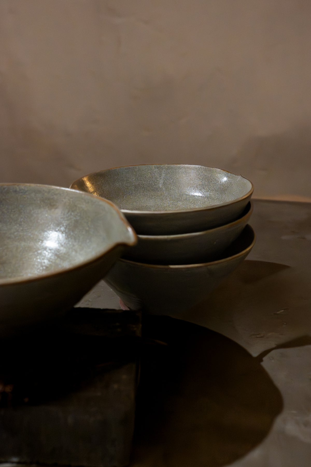 Stoneware Ramen Bowl, Graphite Grey Glaze