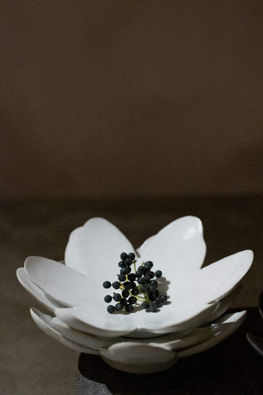 Wood Anemone, Candle Holder – Glossy White Glaze