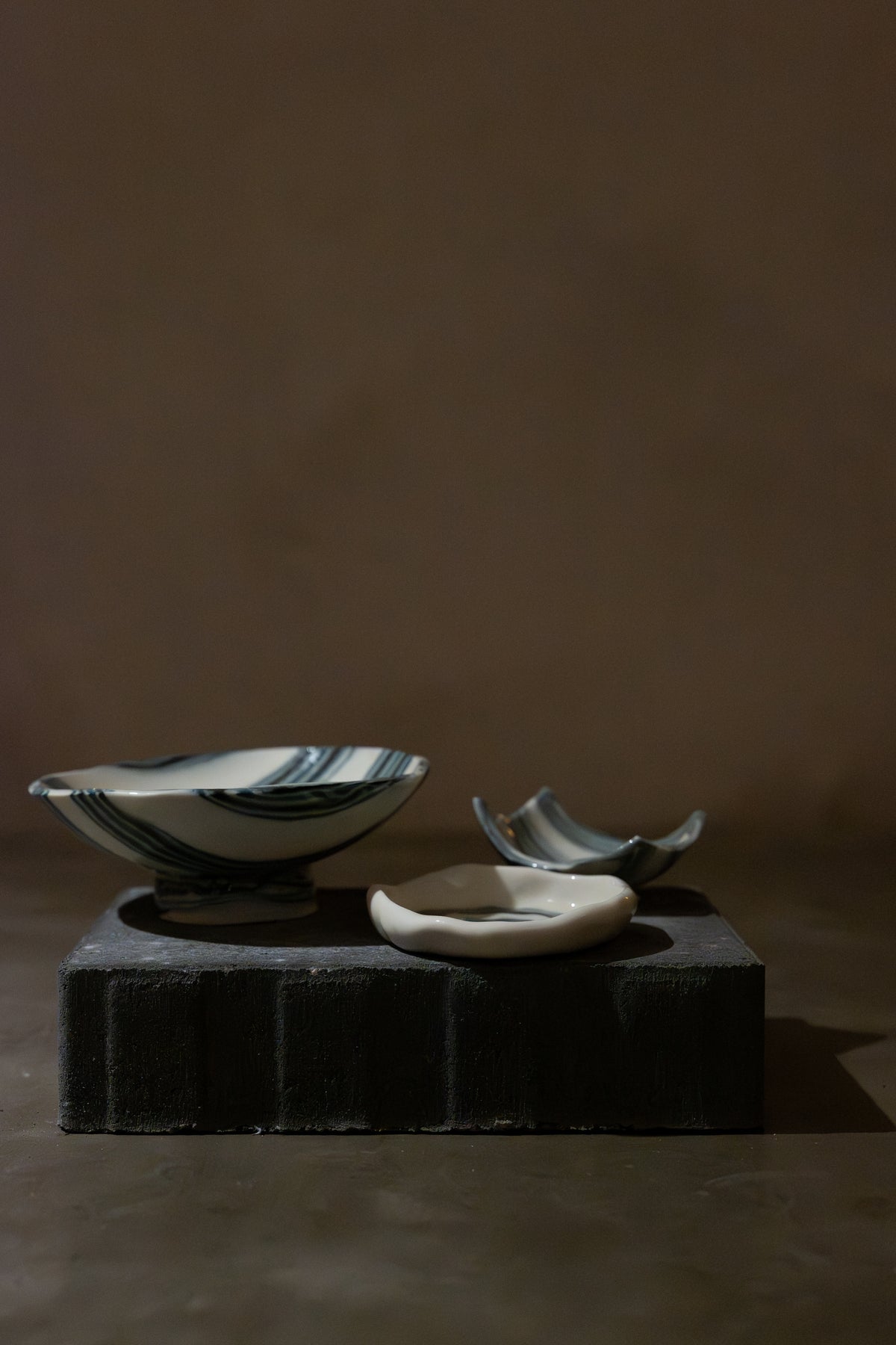 Oval Porcelain Bowl with Foot, Nerikomi – Blue-Striped