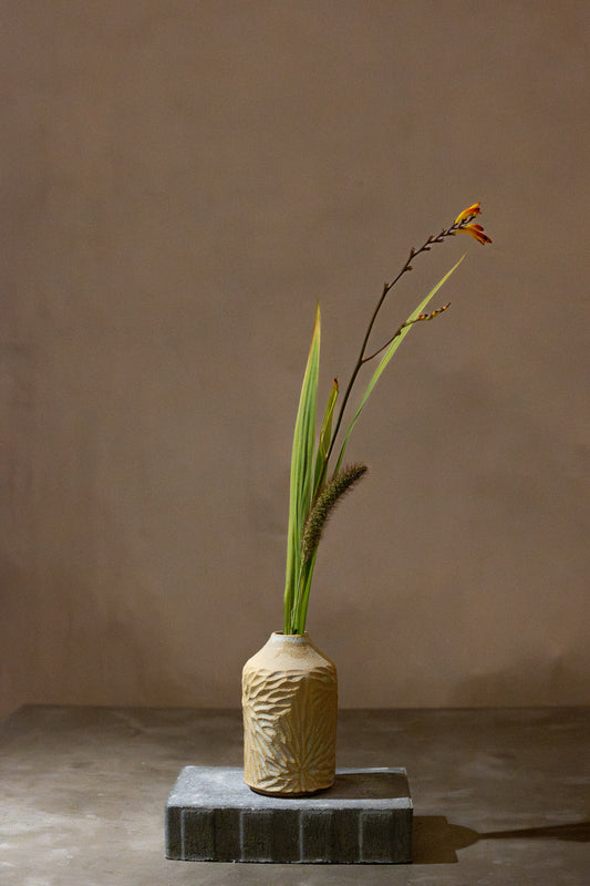 Hand-Carved Stoneware Vase – Matte Beige Glaze